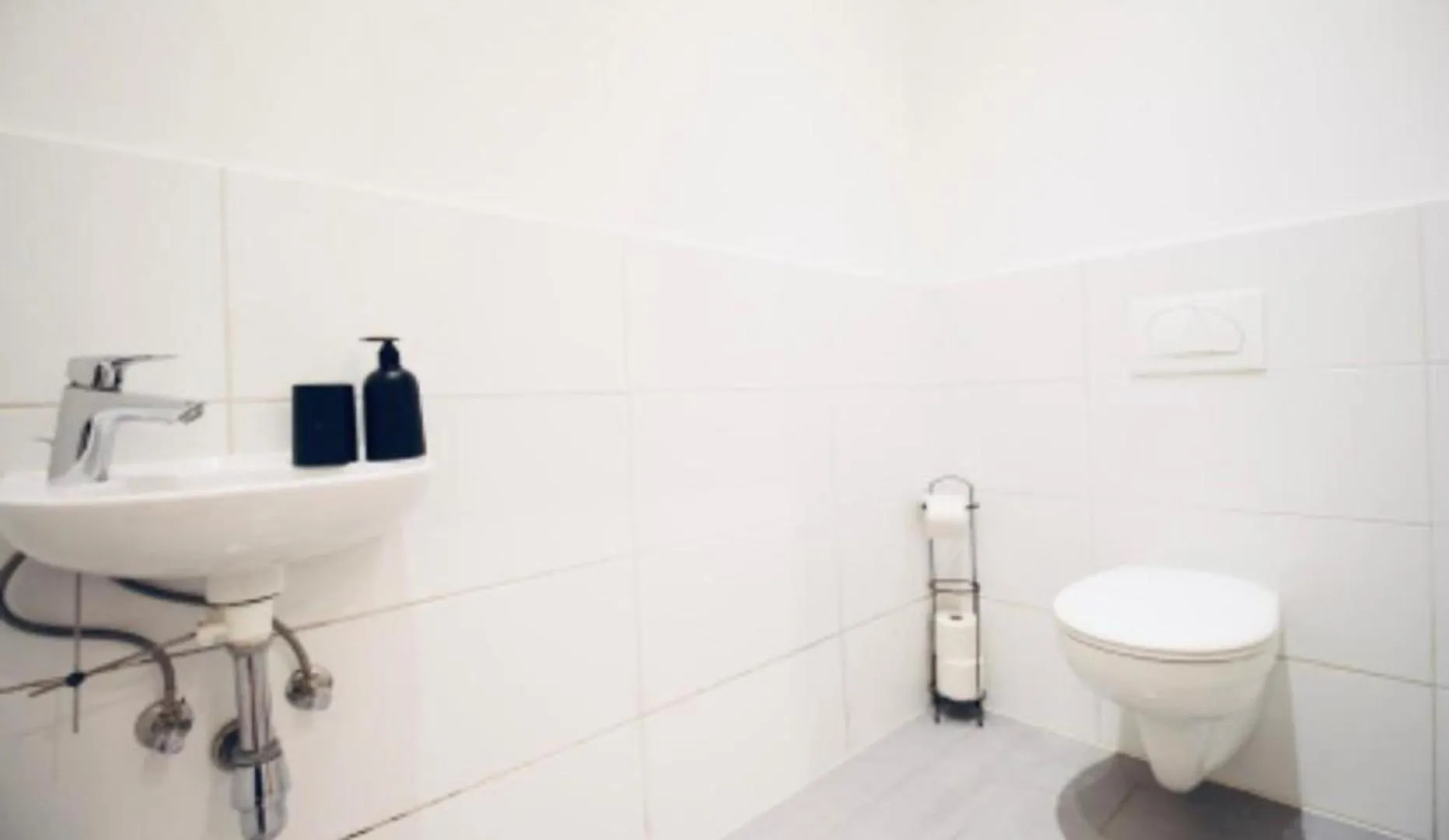 Lovely 2Br Apt With Modern Amenities Near Augarten Vienna