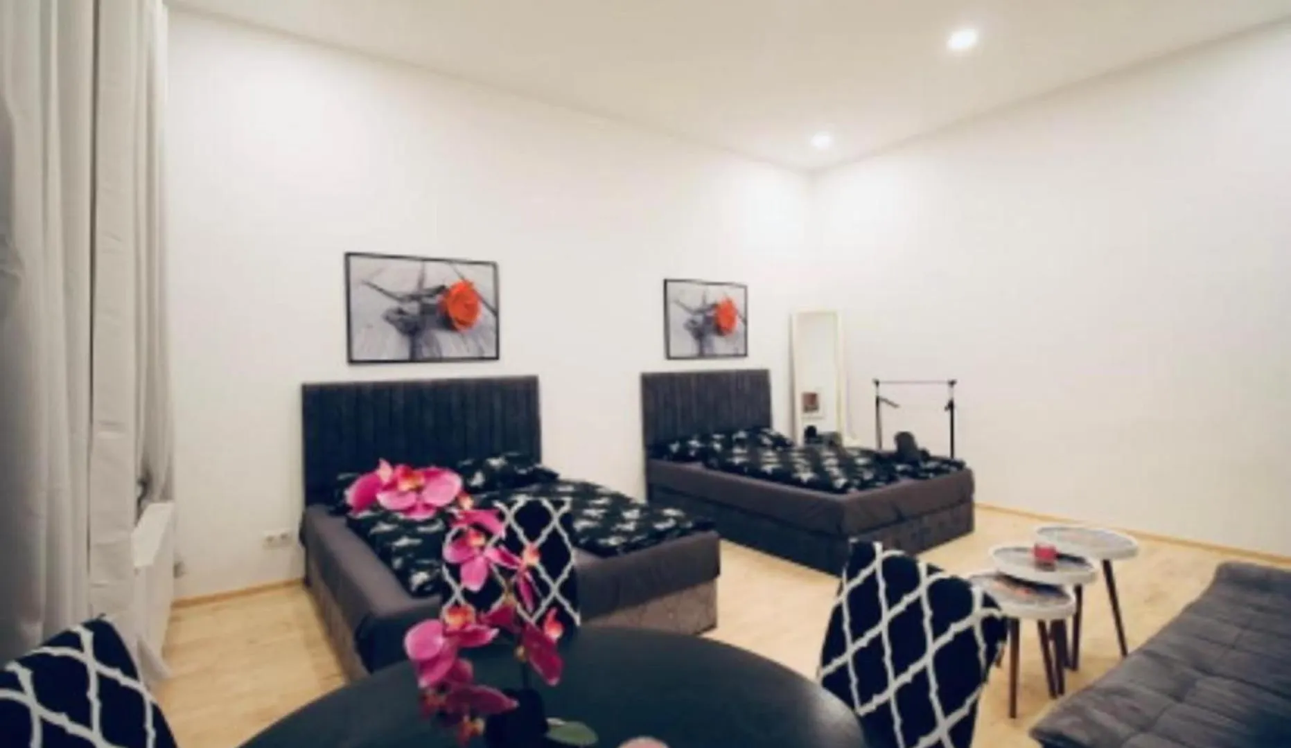 Lovely 2Br Apt With Modern Amenities Near Augarten Vienna Apartment